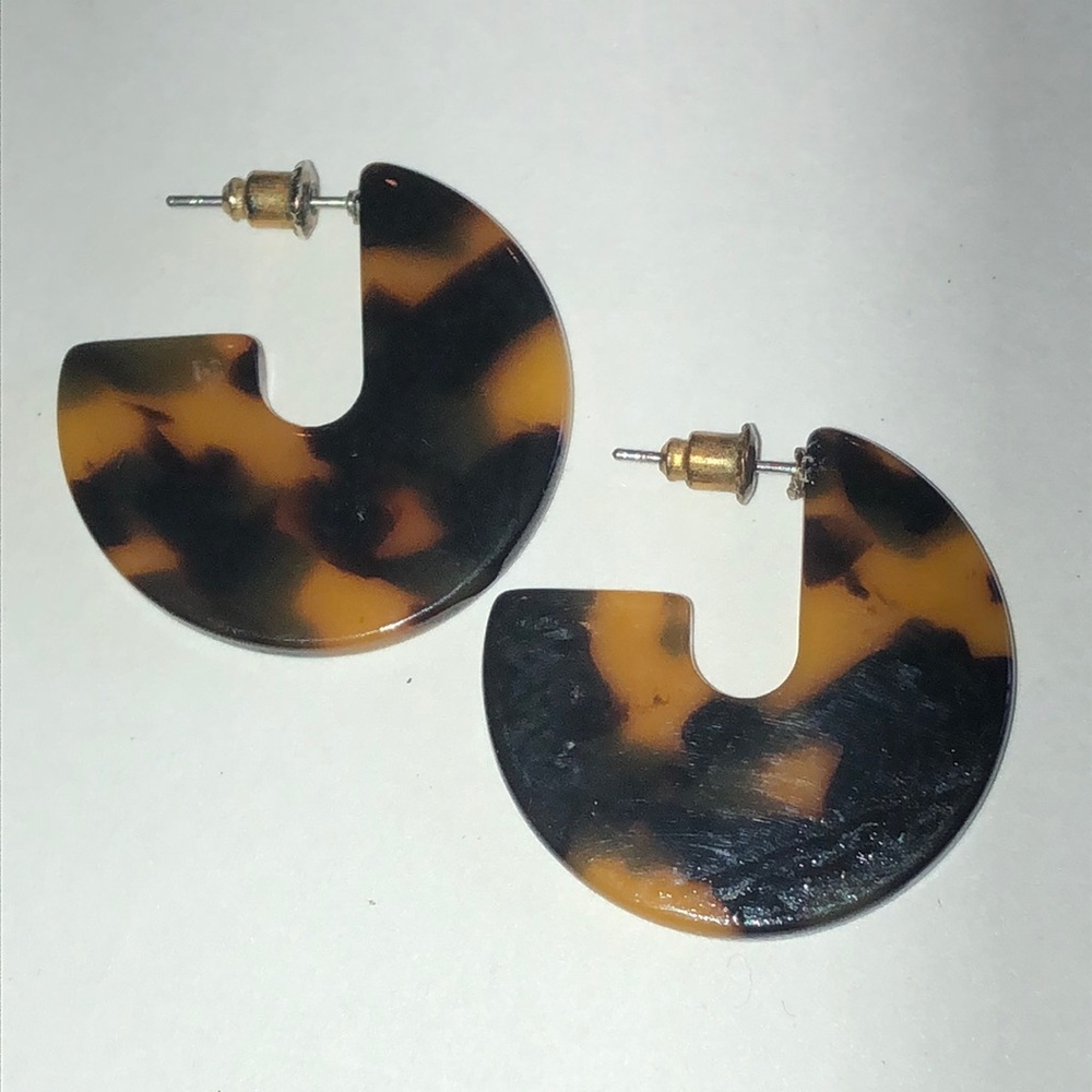 Tortoise Shell Pattern Retro Boho Lucite Hoop Ear… - image 1